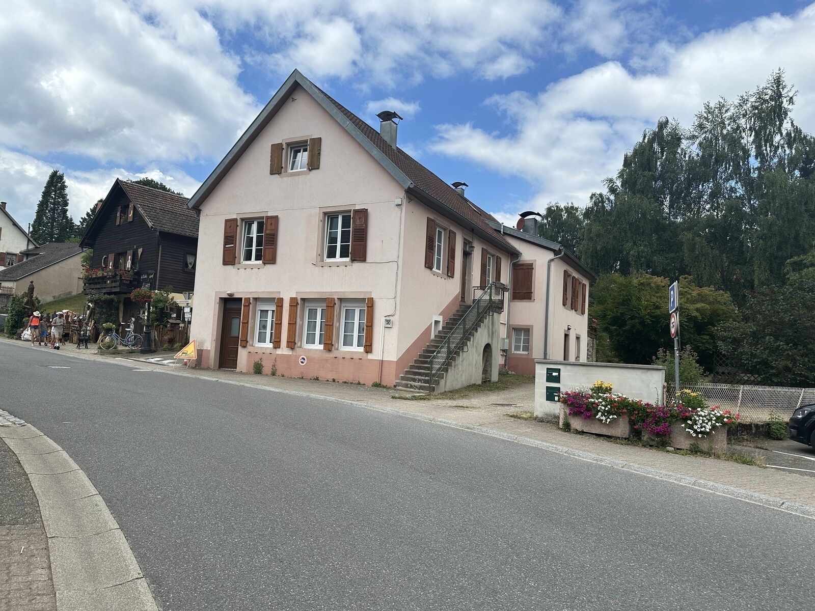 Appartement  avec jardin et parkings - Img 7718  002