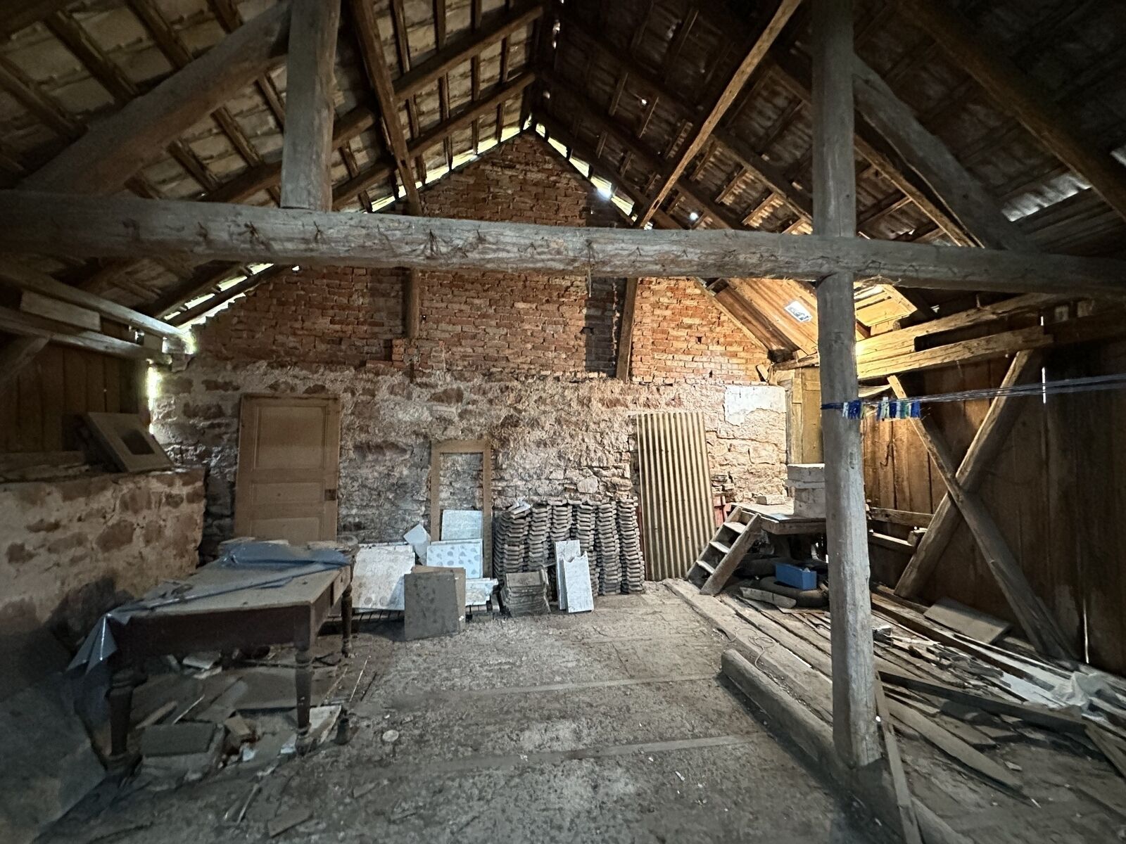 Magnifique maison de village  avec terrasse et grange.  - Img 0779  002