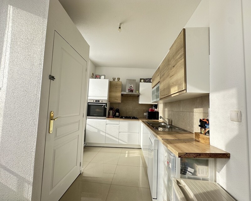 4 pièces avec parking - Img 1121  002 