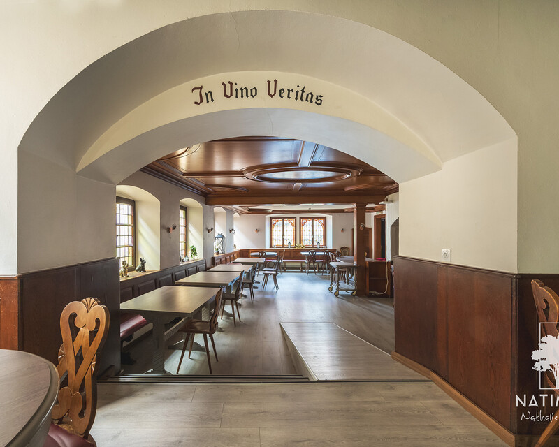  Hôtel restaurant sur la route des Vins - Natimmo 05