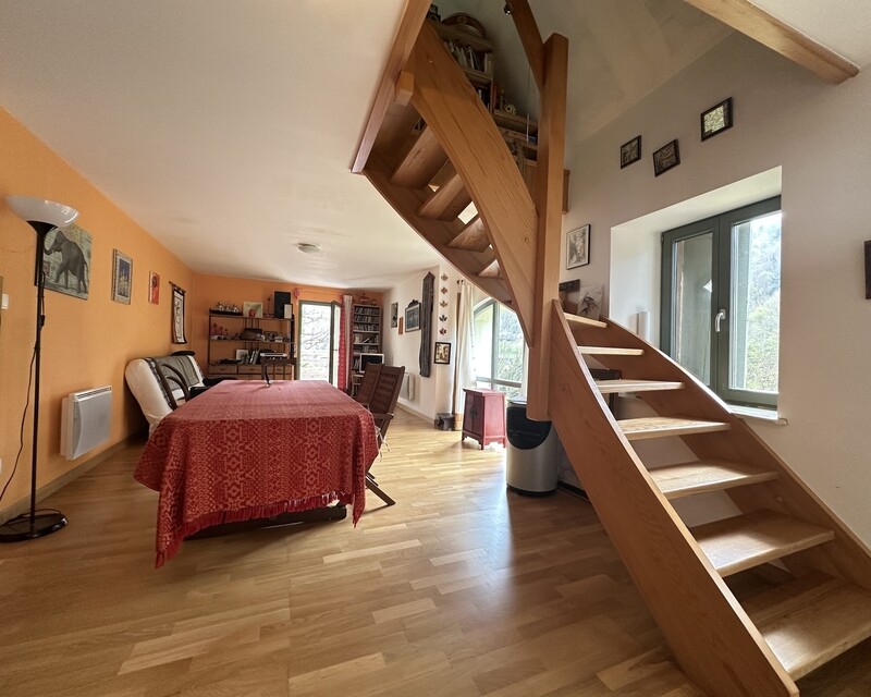Jolie maison vue dégagée - Img 6749  002 